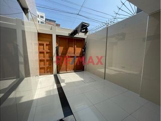 Foto 7 de Hermosa Casa 160M2 De 3 Pisos En Bellavista