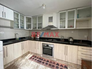 Foto 4 de Hermosa Casa 160M2 De 3 Pisos En Bellavista