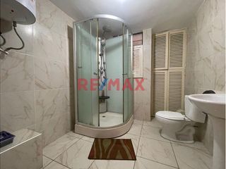Foto 16 de Hermosa Casa 160M2 De 3 Pisos En Bellavista