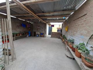 Foto 26 de OCASION !! VENTA CASA DE 3 PISOS EN SMP A CUADRAS DE AV. TANTAMAYO