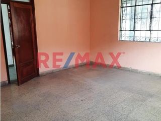 Foto 9 de Terreno en venta en San Juan de Lurigancho – 2,604 m² – Ideal para proyectos educativos o comerciales