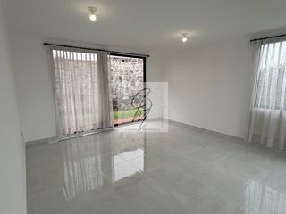 Foto 3 de ARRIENDO CASA CUMBAYÁ LA PRIMAVERA 3 DORMITORIOS
