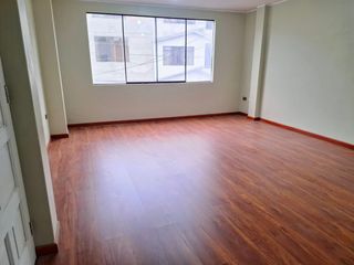 Foto 2 de Departamento en Venta – Callao | 3er Piso | 74.39 m² | $53,000