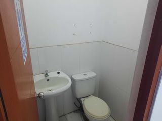 Foto 5 de ALQUILO CASA PARA OFICINA O VIVIENDA