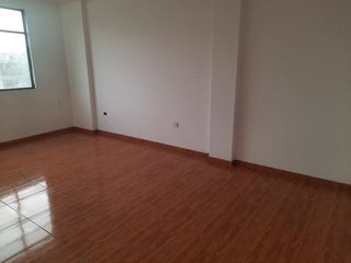 Foto 12 de ALQUILO CASA PARA OFICINA O VIVIENDA