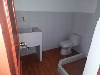 Foto 15 de ALQUILO CASA PARA OFICINA O VIVIENDA