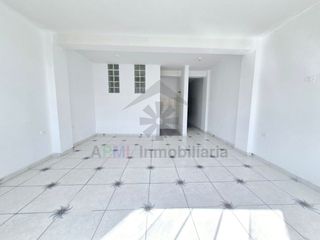 Foto 2 de VENTA DE DEPARTAMENTO EN TERCER PISO EN EL CENTRO DE CHICLAYO