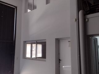 Foto 1 de GRAN OPORTUNIDAD EN PARANÁ - Galpón en Blas Parera a la venta