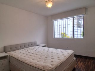 Foto 9 de ALQUILO AMPLIA CASA COMO OFICINA, SAN BORJA $3700
