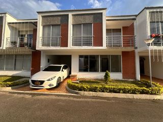 Foto 1 de SE RENTA CASA AL NORTE DE ARMENIA - SECTOR PORTAL DEL QUINDIO