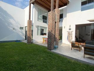 Foto 1 de Venta de linda casa en condominio en La Encantada de Villa