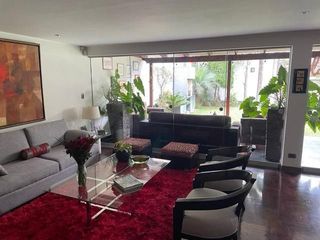 Foto 3 de CASA REMODELADA EN LA AURORA