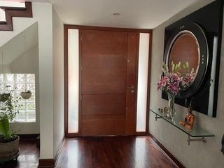 Foto 2 de CASA REMODELADA EN LA AURORA