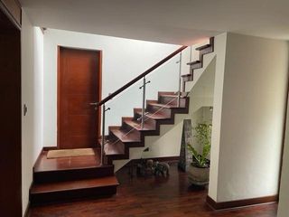 Foto 8 de CASA REMODELADA EN LA AURORA