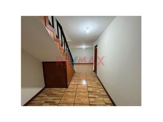 Foto 10 de Amplio Deaprtamento De 2 Pisos Con Terraza De Mas De 60M2