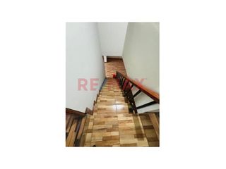 Foto 11 de Amplio Deaprtamento De 2 Pisos Con Terraza De Mas De 60M2