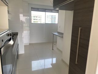 Foto 4 de Hermoso y amplio apartamento ubicado al norte de Barranquilla, de fácil acceso a cualquier punto cardina de la ciudad,.