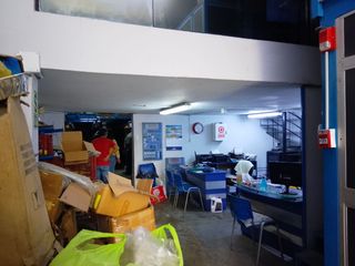 Foto 3 de 𝐀𝐋𝐐𝐔𝐈𝐋𝐄𝐑 𝐃𝐄 𝐋𝐎𝐂𝐀𝐋 𝐂𝐎𝐌𝐄𝐑𝐂𝐈𝐀𝐋 186𝐌𝟐 - SMP