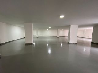 Foto 5 de Local comercial de arriendo sector solca sobre la avenida principal eloy alfaro