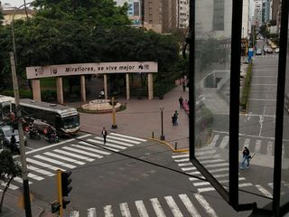 Foto 16 de AMPLIA OFICINA EN ALQUILER - EXCELENTE UBICACIÓN