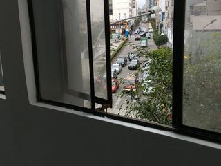Foto 17 de AMPLIA OFICINA EN ALQUILER - EXCELENTE UBICACIÓN
