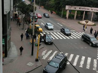 Foto 18 de AMPLIA OFICINA EN ALQUILER - EXCELENTE UBICACIÓN