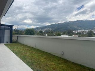 Foto 12 de Departamento por Estrenar de Renta en Tumbaco Sector Intervalles , Pb, Jardín, vista al Ilaló.