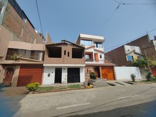 Foto 17 de Venta De Casa En Urb. Alameda del Pianr Comas
