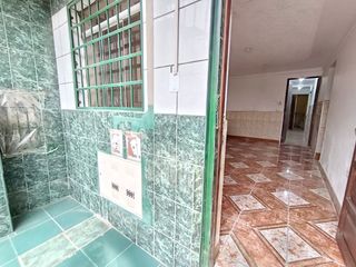 Foto 2 de Se Vende Casa De 3 Pisos En San Juan De Lurigancho