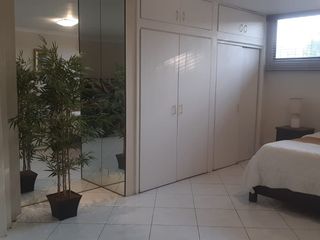 Foto 13 de En venta departamento en Urdesa Central