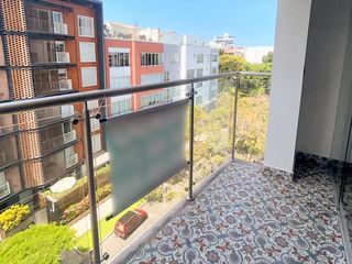 Foto 2 de Departamento de Lujo C/vista Lateral a Parque Melitón Porras, 2 Cocheras