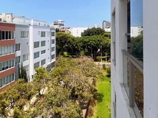 Foto 1 de Departamento de Lujo C/vista Lateral a Parque Melitón Porras, 2 Cocheras