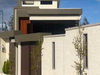 Foto 2 de Casa en venta sector cerca a la Universidad Catolica en la Ciudadela España