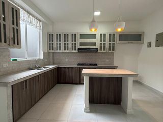 Foto 8 de LUJOSA PROPIEDAD EN VENTA