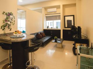Foto 3 de Apartamento turístico amoblado en venta, barrio Laguito
