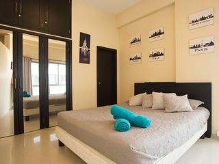 Foto 1 de Apartamento turístico amoblado en venta, barrio Laguito