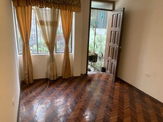 Foto 4 de Casa de arriendo sector la jipijapa para empresa u oficina