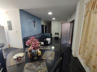 Foto 4 de casa esquinera de venta sector costa azul manta ar