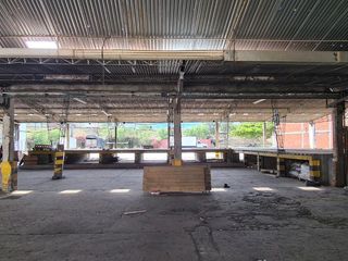Foto 12 de ALQUILO LOTE DE 9000 M2 CON PLATAFORMA CROSS DOCKNG