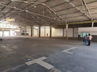 Foto 7 de BODEGA ARRIENDO AREA 1736 M2 SALOMIA