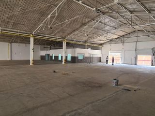 Foto 10 de BODEGA ARRIENDO AREA 1736 M2 SALOMIA