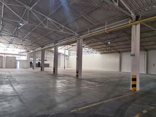 Foto 17 de BODEGA ARRIENDO AREA 1736 M2 SALOMIA