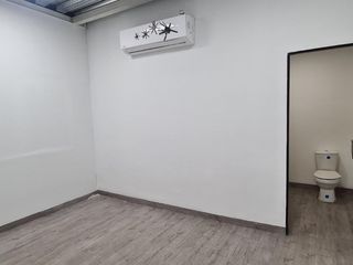 Foto 30 de BODEGA ARRIENDO AREA 1736 M2 SALOMIA