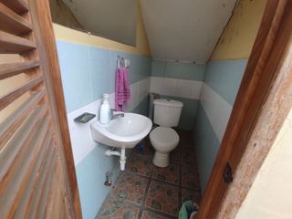 Foto 24 de casa con piscina de venta en manta zona norte ar