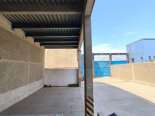 Foto 4 de Se vende inmueble comercial multiuso. Area de terreno 5000 m2. Area construida 10000 m2. Zonificacion 12