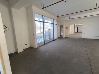 Foto 18 de Se vende inmueble comercial multiuso. Area de terreno 5000 m2. Area construida 10000 m2. Zonificacion 12