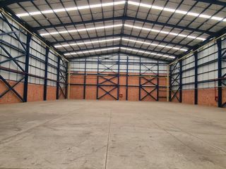 Foto 2 de ARRIENDO BODEGA 1581 M2 CONJUNTO CERRADO ARROYOHONDO YUMBO