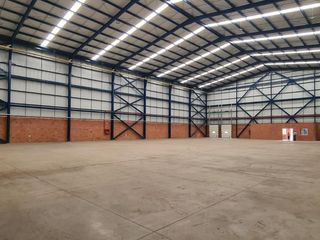 Foto 9 de ARRIENDO BODEGA 1581 M2 CONJUNTO CERRADO ARROYOHONDO YUMBO