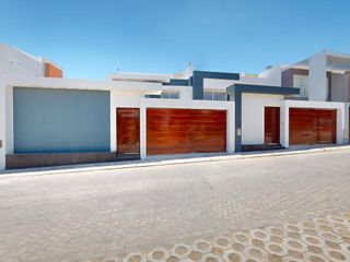 Foto 1 de CASAS DE ESTRENO EN CAYMA