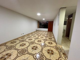 Foto 11 de 🏡 Exclusiva Oficina Remodelada En Los Olivos.
